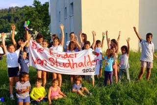 Ein heiterer Tag der Nachbarschaft