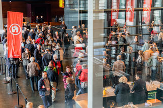 Drei Generalversammlungen und ein Apéro?