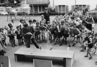 Eröffnung mit Knall